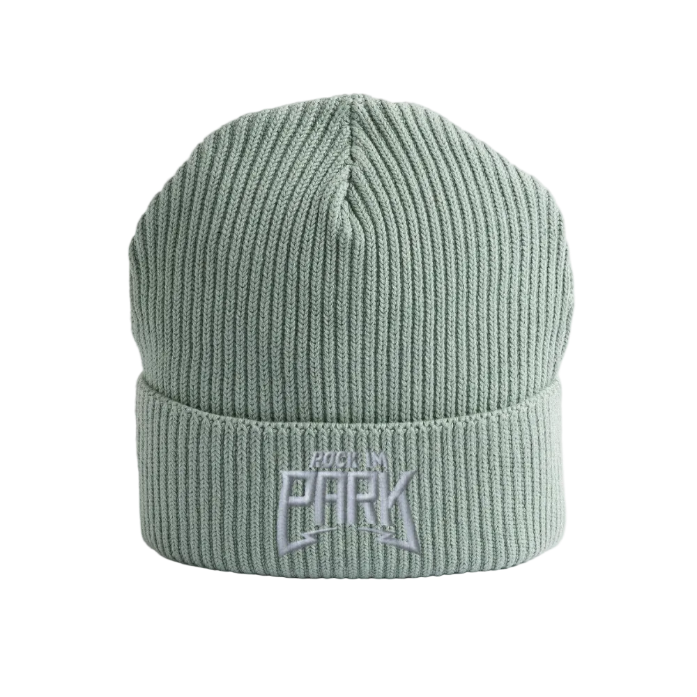 Essential Beanie - weißer Stick - Helles Graugrün