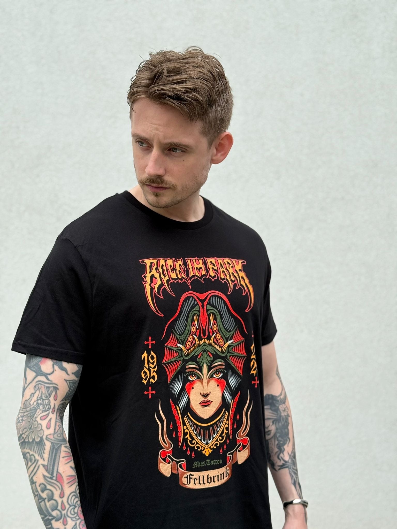 fellbrink modelt das fellbrink x Rock im Park - Unisex T-Shirt - Schwarz